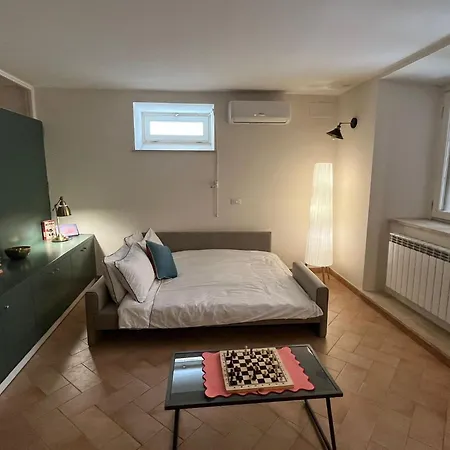 Apartamento Peaceful Hidden Gem Near Metro A And Colosseum Roma