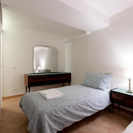 Apartamento Peaceful Hidden Gem Near Metro A And Colosseum Roma