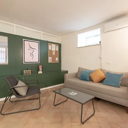 Apartamento Peaceful Hidden Gem Near Metro A And Colosseum Roma
