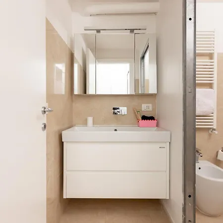 Peaceful Hidden Gem Near Metro A And Colosseum Apartamento *